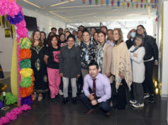 Los universitarios rinden homenaje a los muertos