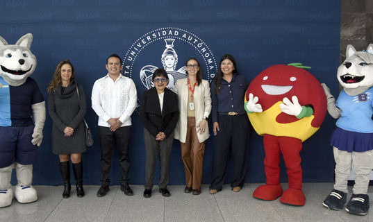 La BUAP inicia la campaña “Échale los kilos, donación de arroz y frijol 2025”