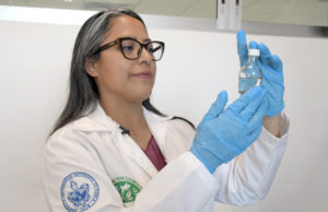 Incursiona investigadora BUAP en uso de macroinvertebrados como indicadores de salud en ecosistemas acuáticos
