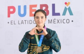 Puebla es Referente Nacional en Deporte; Reconoce Gobernador a Medallista en Escalada