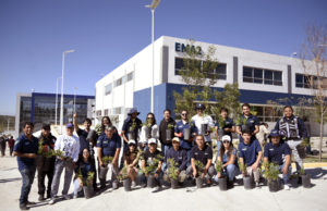 Realizan alumnos BUAP arborización en CU2