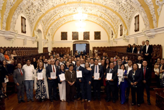 Reconoce Rectora Lilia Cedillo esfuerzo y compromiso de directivos y secretarios administrativos de la BUAP