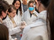 Revalorización y condiciones: académica IBERO Puebla habla de retos pendientes en Día del Maestro