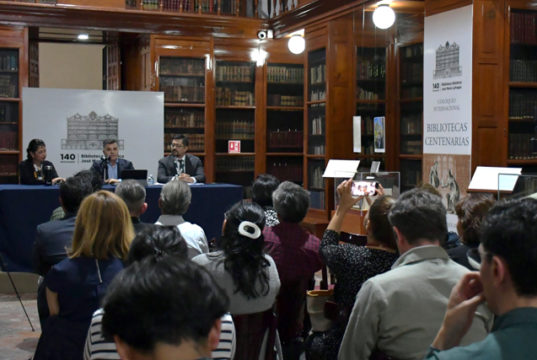 Crea la BUAP CuradurIA Patrimonial, primer Agente de IA que actúa como coinvestigador para explorar siglos de memoria histórica