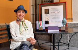 Recibe Posdoctorante BUAP Premio Biblos 2026
