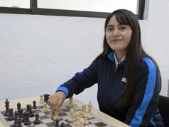 Obtiene alumna BUAP medalla de plata en ajedrez