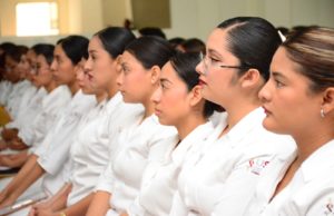 Con servicio social, USEP refuerza presencia en el sistema de salud