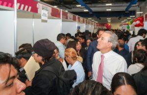 Acerca Pepe Chedraui a jóvenes a opciones de empleo formal en coordinación con la BUAP