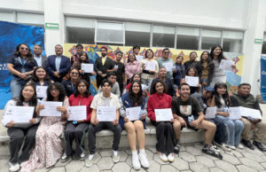 Inauguran mural en el Complejo Regional Mixteca de la BUAP