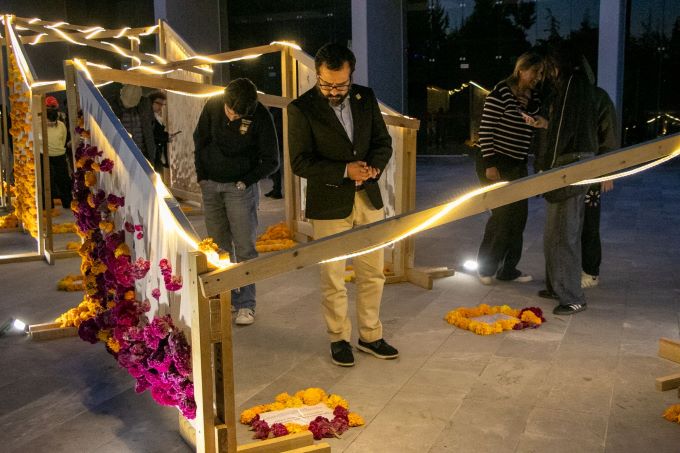 ofrenda monumental IBERO